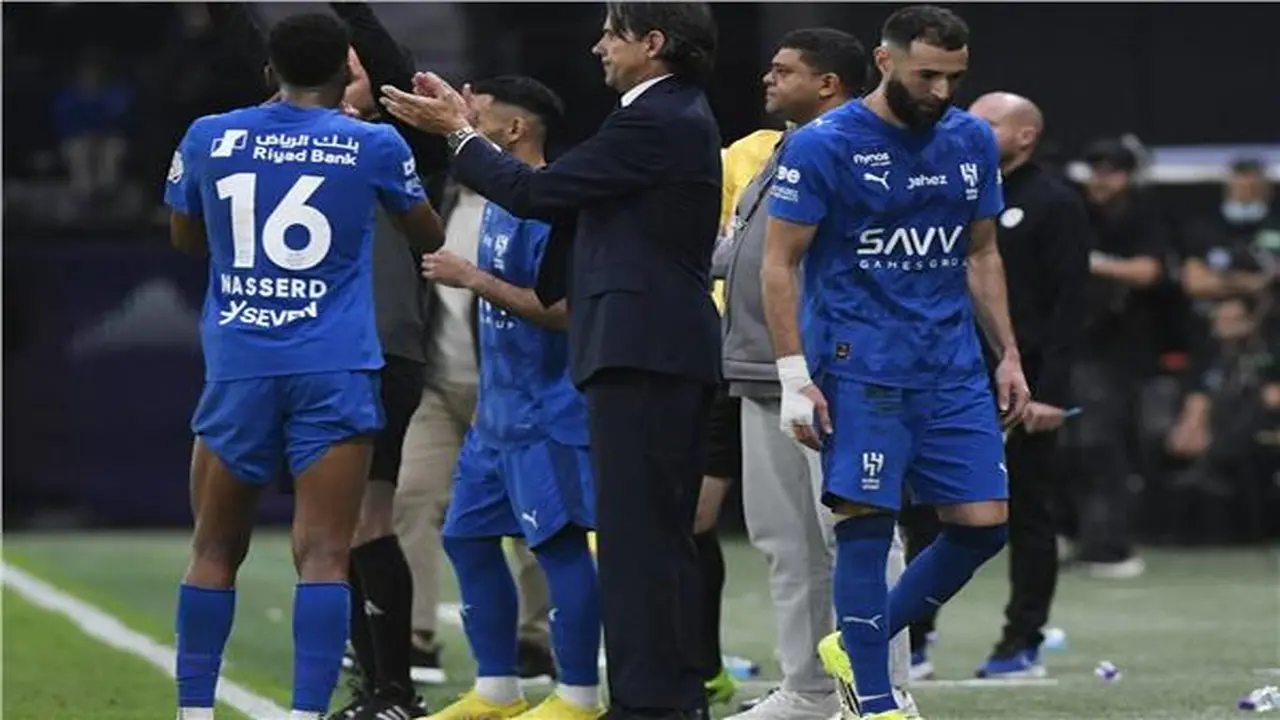 بسبب موقف بنزيما.. ملامح تشكيل الهلال المتوقع أمام الشباب في الدوري السعودي